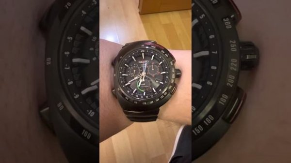 Seiko Astron автоматическая настройка времени после «засыпания»