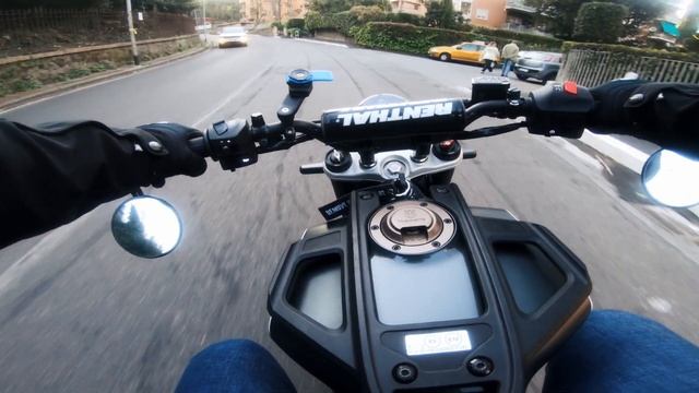 Husqvarna Svartpilen 401 - Rome - City Ride #07 - NO DB KILLER - [RAW ENGINE SOUND] [4K / 24fps] смотреть онлайн