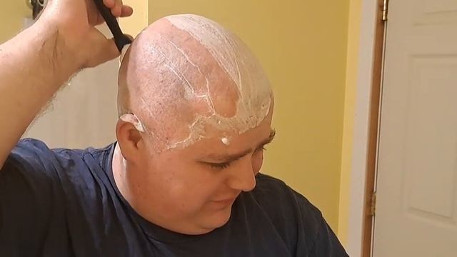 Gillette Sensor 3 Refillable Head Shave Review смотреть онлайн