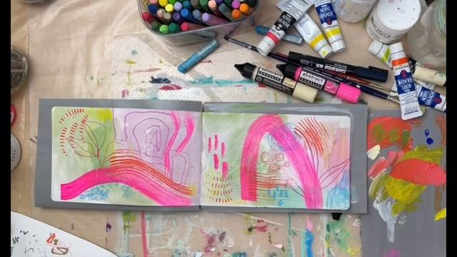 Abstract spread in the sketchbook смотреть онлайн