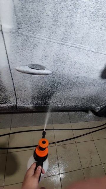 GlossWork Pressure Sprayer Распылитель накачной с пенной насадкой в комплекте емкостью 2л смотреть онлайн