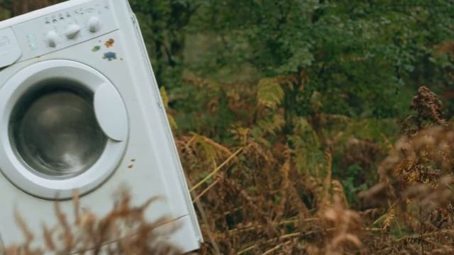 Final Spin - Washing machine goes on adventure of a lifetime! смотреть онлайн