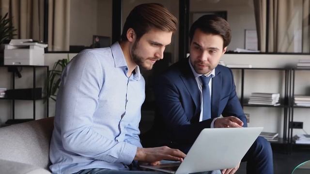 8 Essential Real Estate Books You Need Now смотреть онлайн