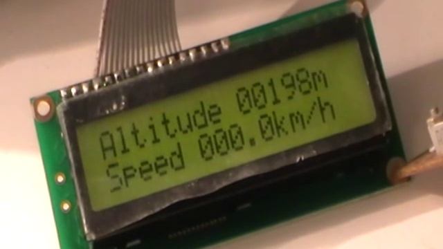 AVR simple GPS receiver on ATmega8 and Trimble Lassen iQ GPS module смотреть онлайн