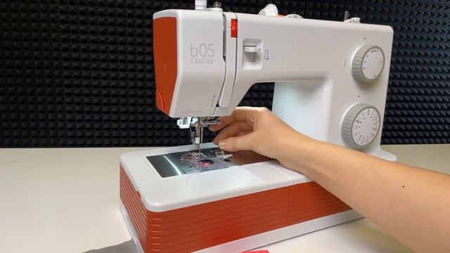 Тест-драйв швейной машины Bernette b05 CRAFTER смотреть онлайн