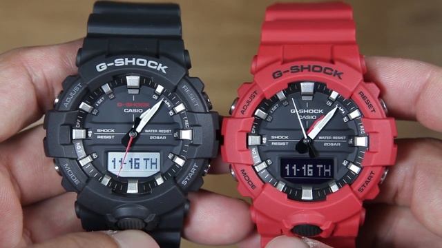 CASIO G-SHOCK GA-800-1A VS G-SHOCK GA-800-4A