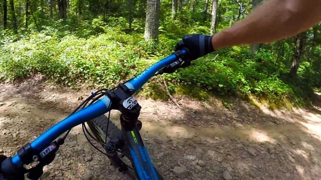 Murky Marsh Mountain Bike Flow Trail at Bauxite Ridge // MTB Chattanooga // GT Aggressor Pro смотреть онлайн