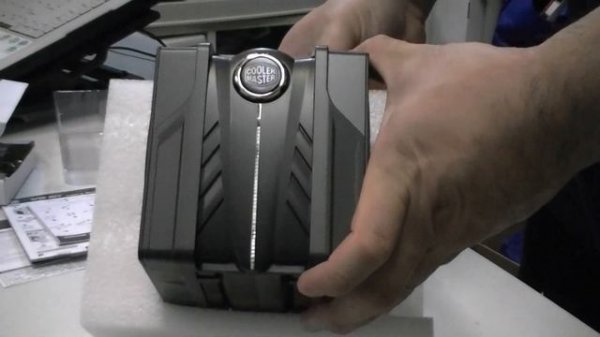 Cooler Master V6 CPU cooler unboxing