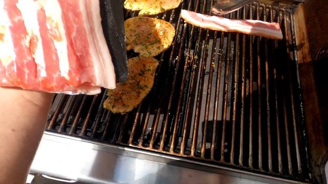 how to BBQ the PERFECT CLUB SANDWICH смотреть онлайн