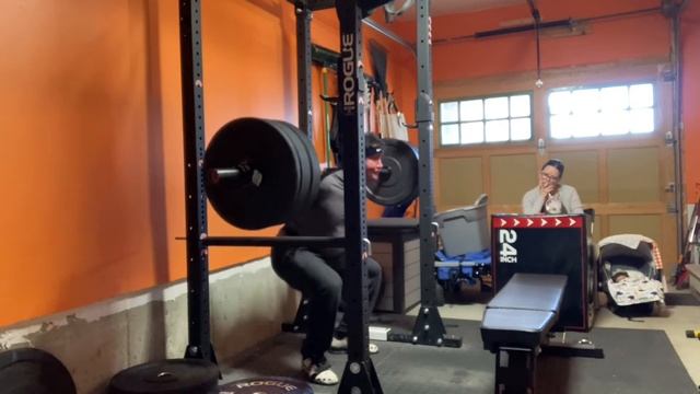 531 FSL 5s week day 1 squat TM 250 lbs x5 смотреть онлайн