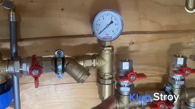 Узел ввода ХВС для частного домостроения