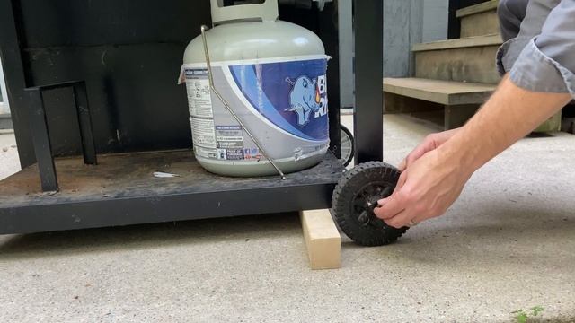 QUICK & EASY WHEEL UPGRADE on our Gas Grill BBQ смотреть онлайн