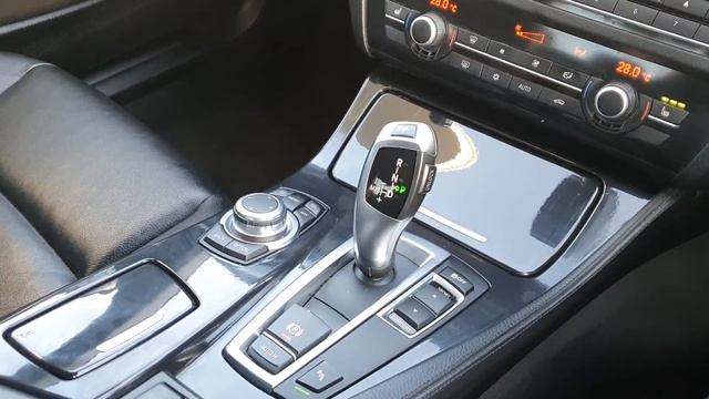 12D15939 - 2012 BMW 5 Series 520d SE Saloon 13,000 смотреть онлайн