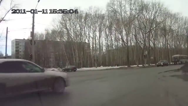 УЖАСНЫЕ АВАРИИ ГРУЗОВИКОВ смотреть онлайн