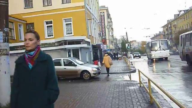 видео с остановки до объекта Ленина 63 Киров смотреть онлайн