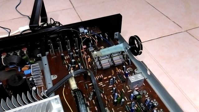 ( Đã Bán ) Ampli đài Marantz SR-1100 Receiver : Tiếng Dẻo Như Kẹo Kéo !