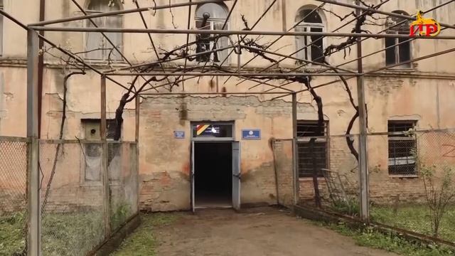 В 8 часов утра по всему Ахалгорскому району открылись 11 избирательных уч смотреть онлайн
