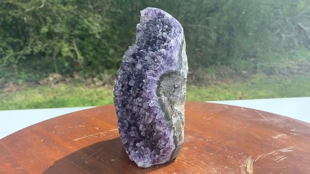 Amethyst Geode "Walter's Pick" 6.50 Very High Quality Self Standing Crystal LL-66s смотреть онлайн