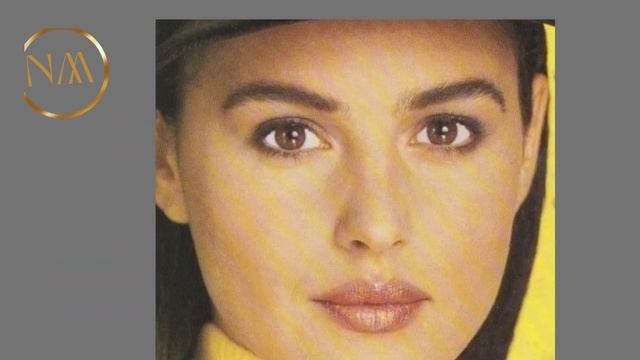 Enchanting Elegance: The Seductive Symphony of Monica Bellucci смотреть онлайн