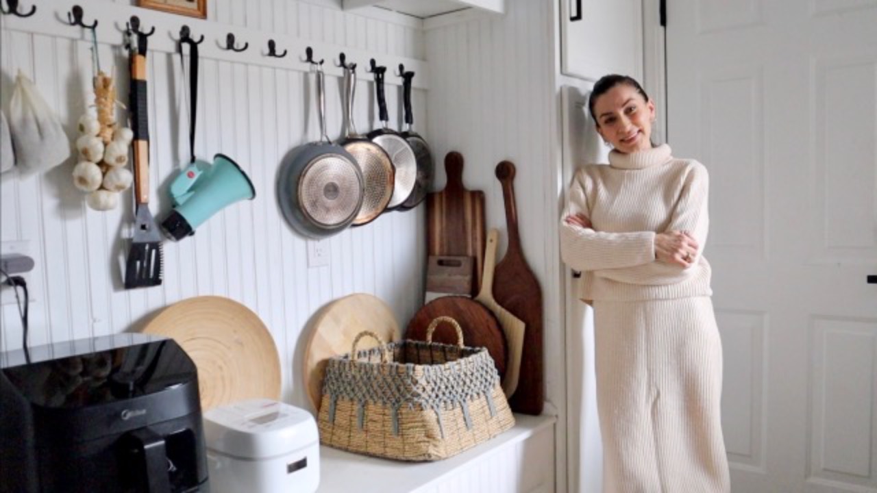 Обзор Стиральной Комнаты | Распаковка | Изумительный Новогодний Подарок 🎁 | Семейный Влог | Эгине смотреть онлайн