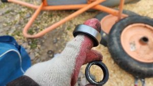 замена подшипников на двухколесной тачке .