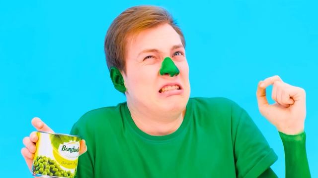 24 часа едим еду одного цвета Челлендж | Битвы с едой от PaRaRa Challenge смотреть онлайн