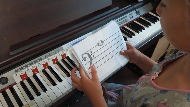 Учимся читать ноты с программой софт Моцарт, Татьяна, 10 лет