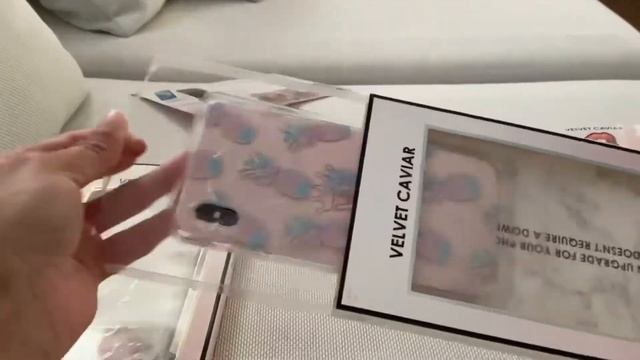 Velvet Caviar Case Unboxing смотреть онлайн