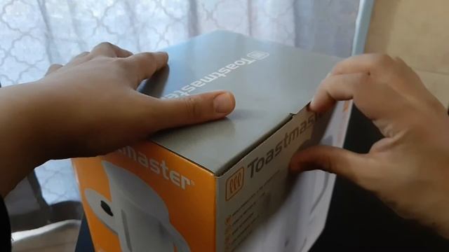 ToastMaster White Electric Kettle Unboxing смотреть онлайн
