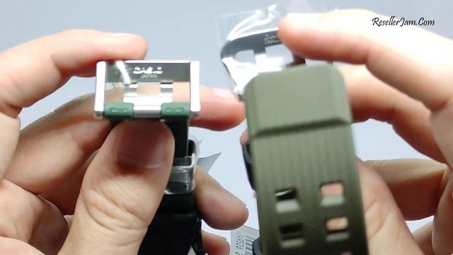 Casio G-Shock GWG-B1000-3A Vs Casio G-shock GG-B100-1A3