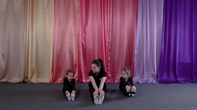 Растяжка подколенной связки смотреть онлайн