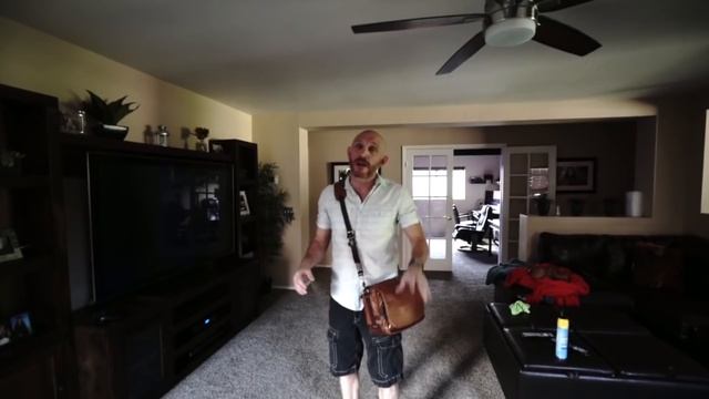 Camera Bags that ROCK! 2018 Wotancraft Ryker, Leica Holster and More! смотреть онлайн