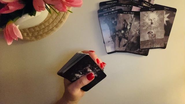 ❗️🌺КОМУ ВЫ НЕ ДАЁТЕ ПОКОЯ?❗️ТАРО ГАДАНИЕ ОНЛАЙН смотреть онлайн