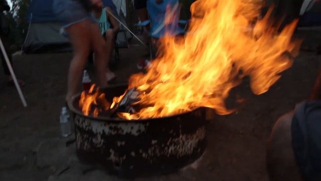 Ice House Camping 2013 смотреть онлайн