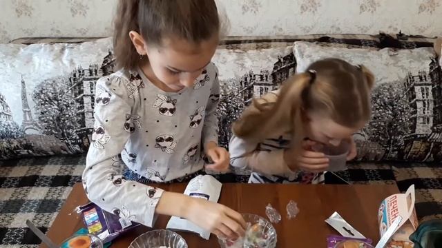 Гадкие леденцы! Кому повезет? смотреть онлайн