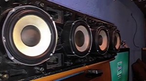 Супер басы слушать в наушниках или вкличить колонки на полную!!!!!!!!#music #bass