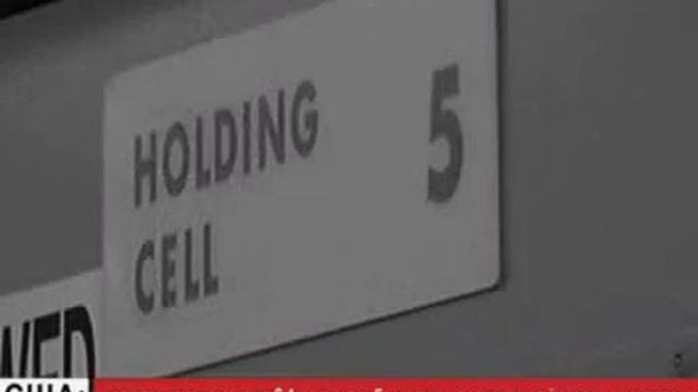 Полицейские США забыли о закрытом в камере студенте на 4 дня смотреть онлайн