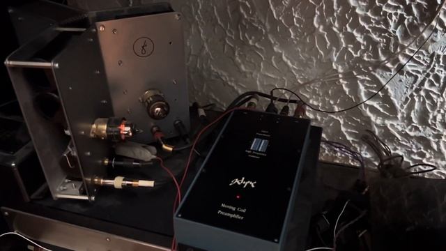 Installation d’un intégré Thrax Enyo mk2 chez Daniel смотреть онлайн