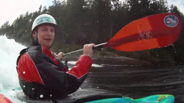Big Dog Kayaks - Skookumchuck смотреть онлайн