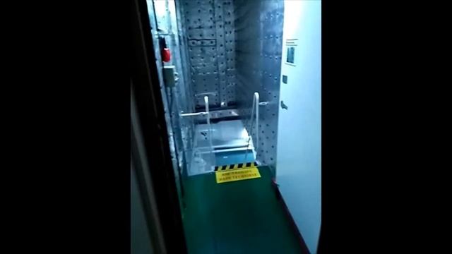 Inside oil tanker Accomodation (В надстройке танкера) смотреть онлайн