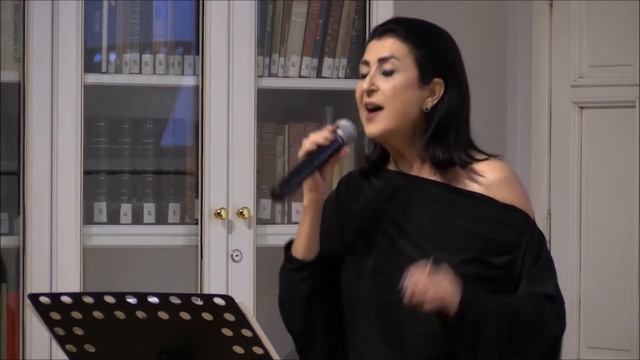 Melihat Gülses - Ellere Uzaktan Bak Bana Yakın Gel смотреть онлайн