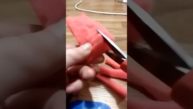 лайфхак ка сделать червей из красной губки смотреть онлайн
