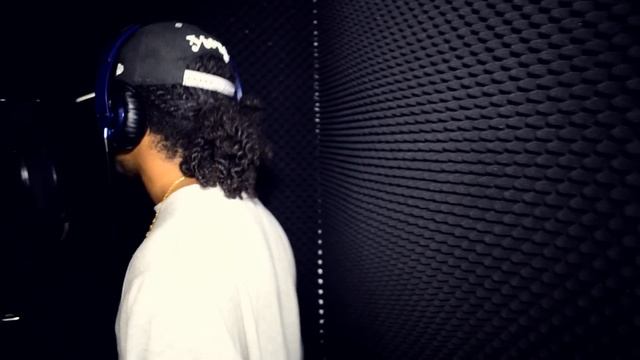 Dirty-One - Freestyle [Studio Session] + Bonus смотреть онлайн