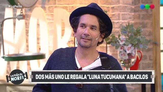 Dos más uno canta "Luna tucumana" - La Peña de Morfi смотреть онлайн