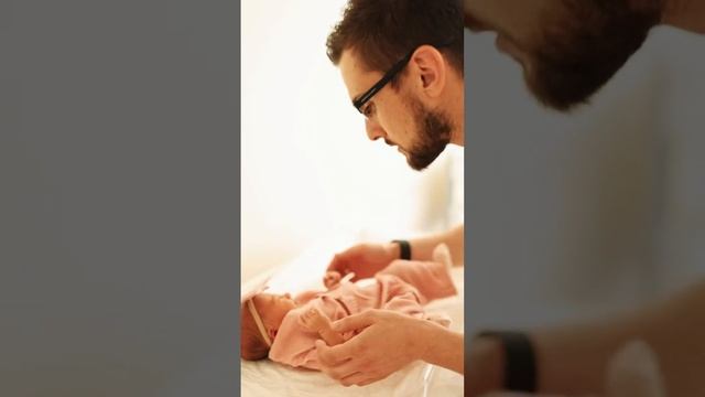 Виписка з пологового. Київський пологовий будинок 3. Виписка влітку смотреть онлайн
