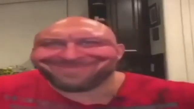 мужик ест чипсы 1 час видео не маё!!!!! смотреть онлайн