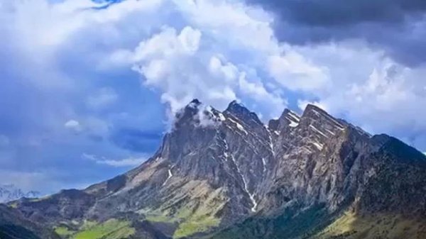 Магомед Уматгиреевич Ужахов- ГIалгIайче