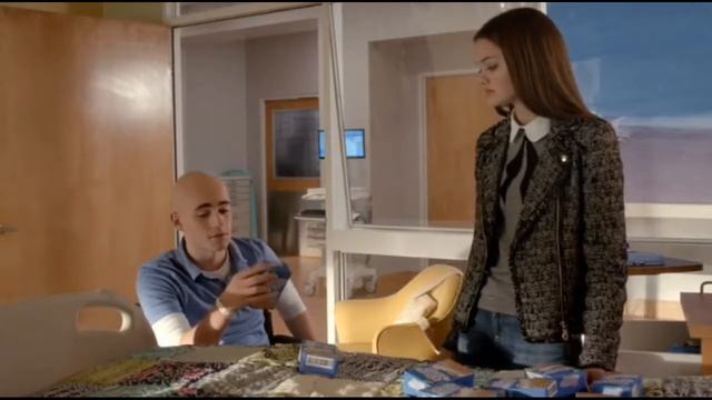 Эмма и Лео 1х03 смотреть онлайн