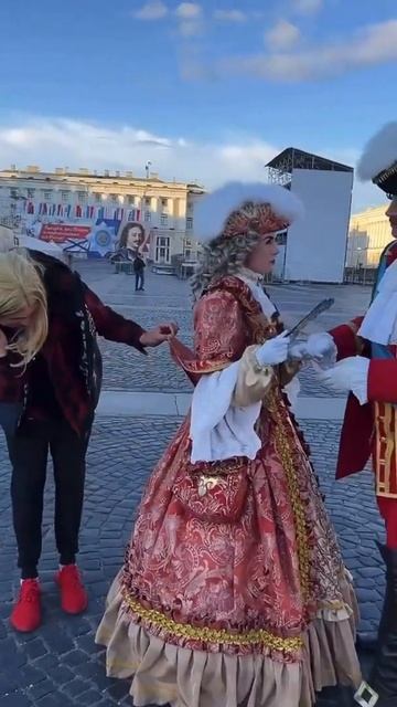 Маринка в большом городе😅 смотреть онлайн