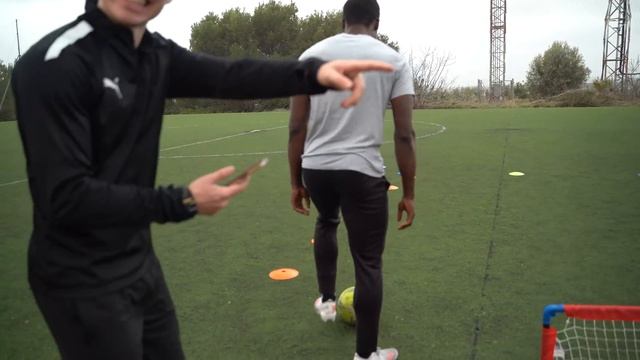 Street Panna VS Yunus Musah! USMNT and Valencia Star!! смотреть онлайн